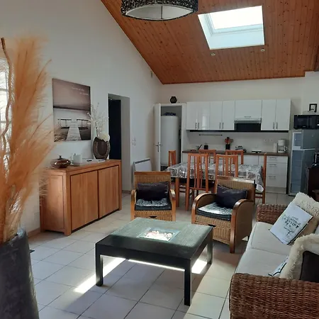 Privee A 300m De La Дом отдыха Сен-Жиль-Круа-де-Ви